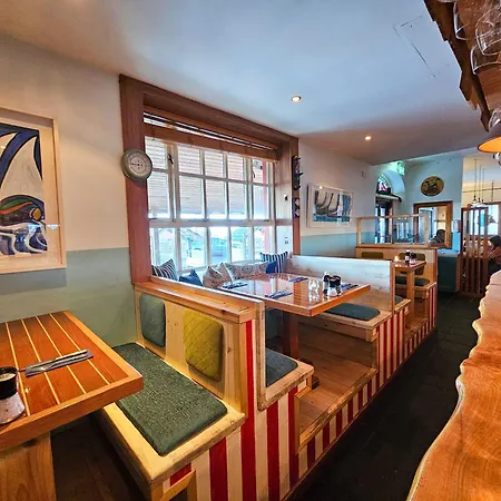 Guest house King Sitric 4*